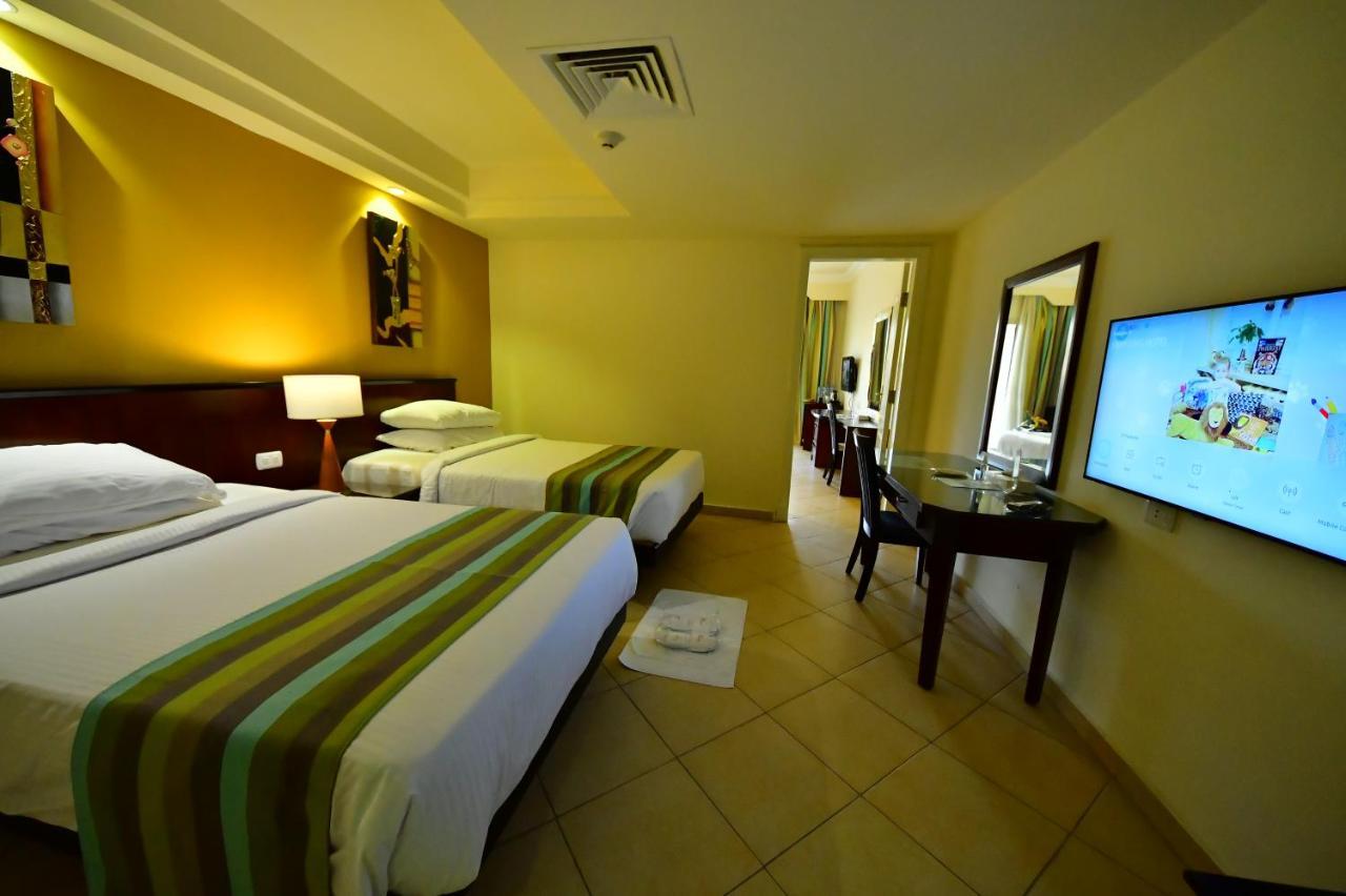 Xperience Kiroseiz Aquapark Premier-Naama Bay Hotel Sharm el-Sheikh Exterior foto Family room