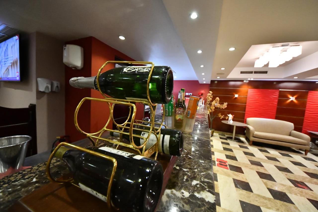 Xperience Kiroseiz Aquapark Premier-Naama Bay Hotel Sharm el-Sheikh Exterior foto The interior of the lounge